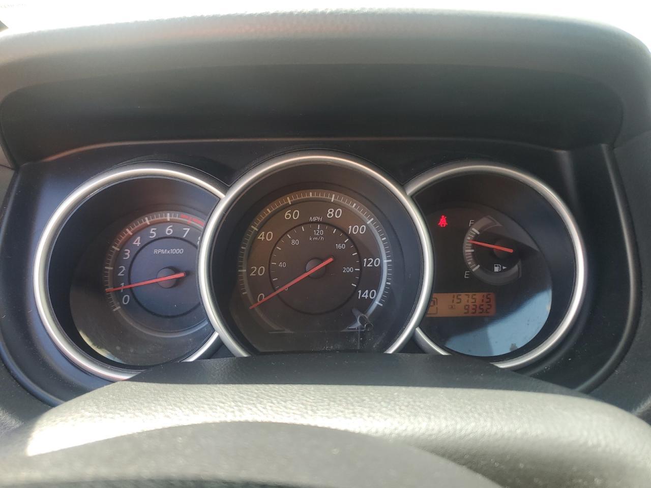 2012 NISSAN VERSA