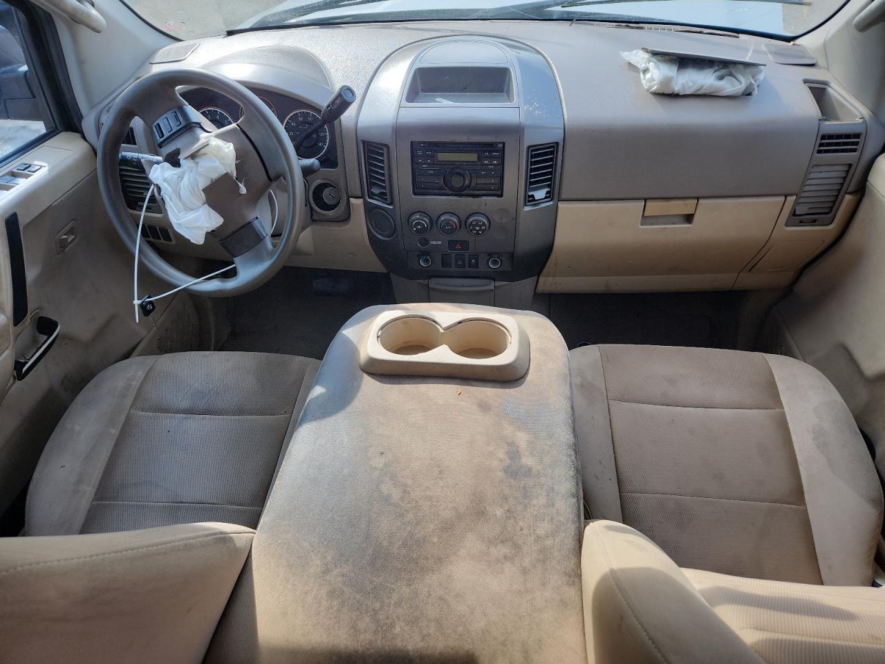 2012 NISSAN Titan