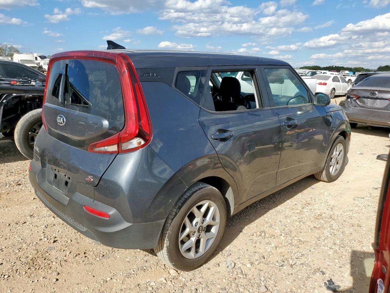 2021 KIA SOUL