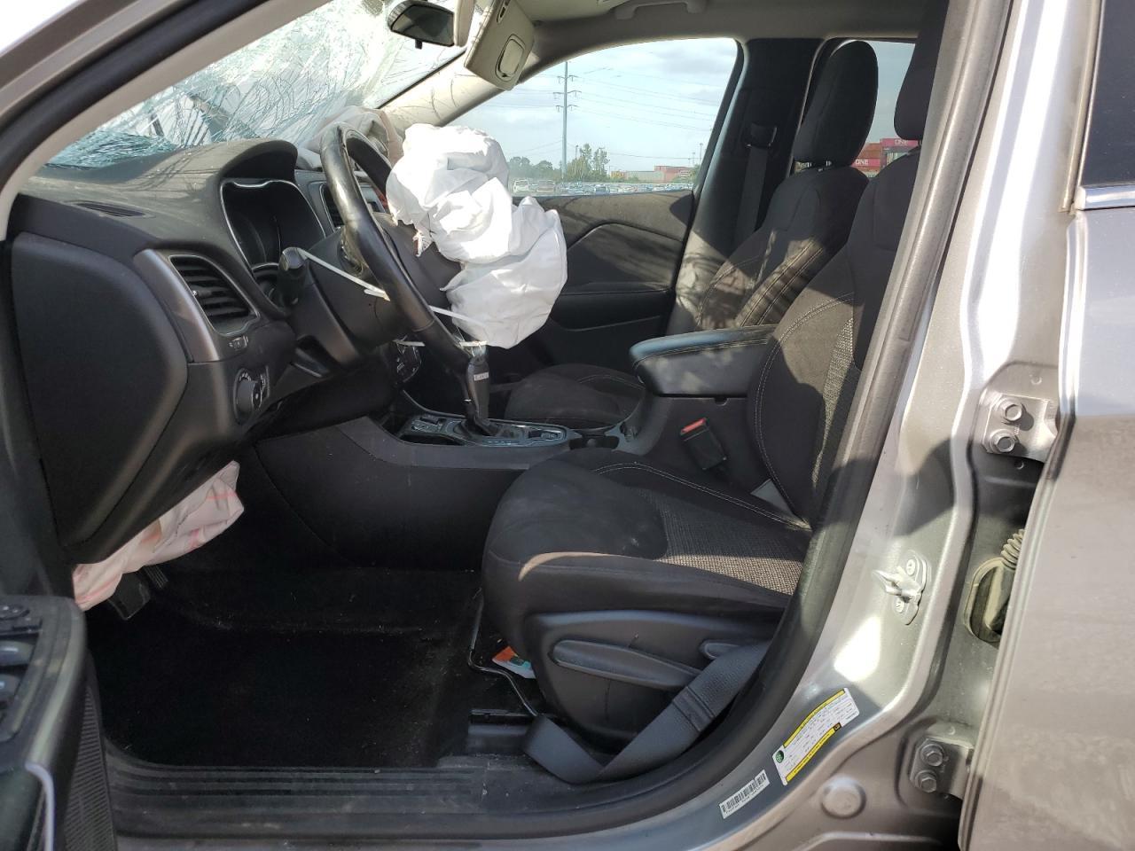 2019 JEEP CHEROKEE