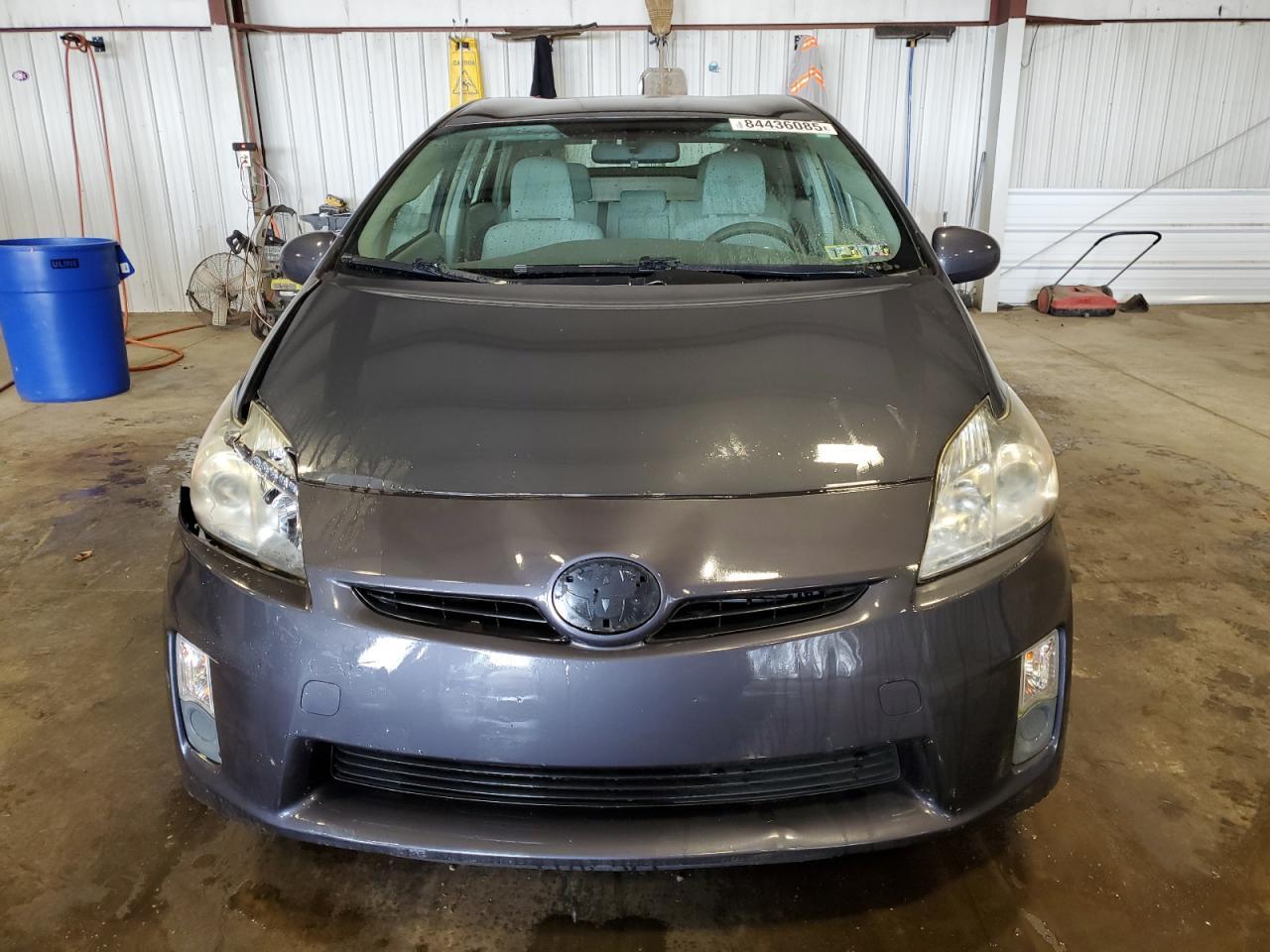 2010 TOYOTA PRIUS