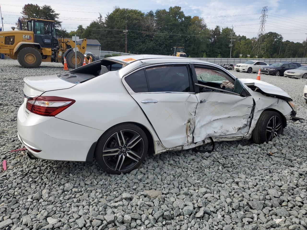 2016 HONDA ACCORD