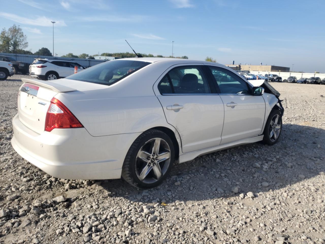 2011 FORD FUSION