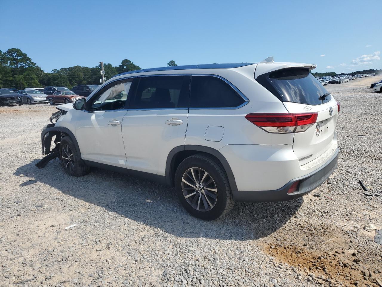 2019 TOYOTA HIGHLANDER