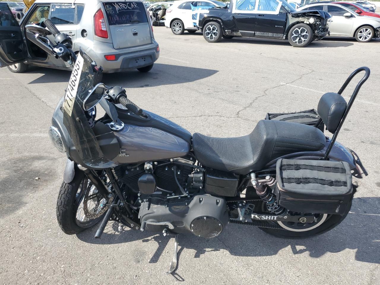 2016 HARLEY-DAVIDSON Fxdb