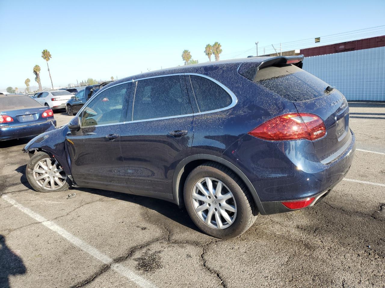 2012 PORSCHE CAYENNE