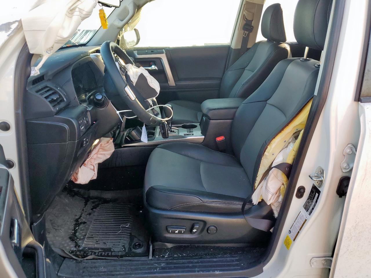 2022 TOYOTA 4Runner