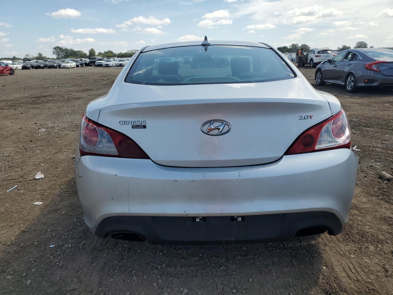 2011 HYUNDAI GENESIS