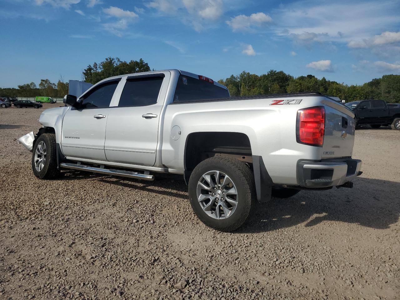 2018 CHEVROLET Silverado