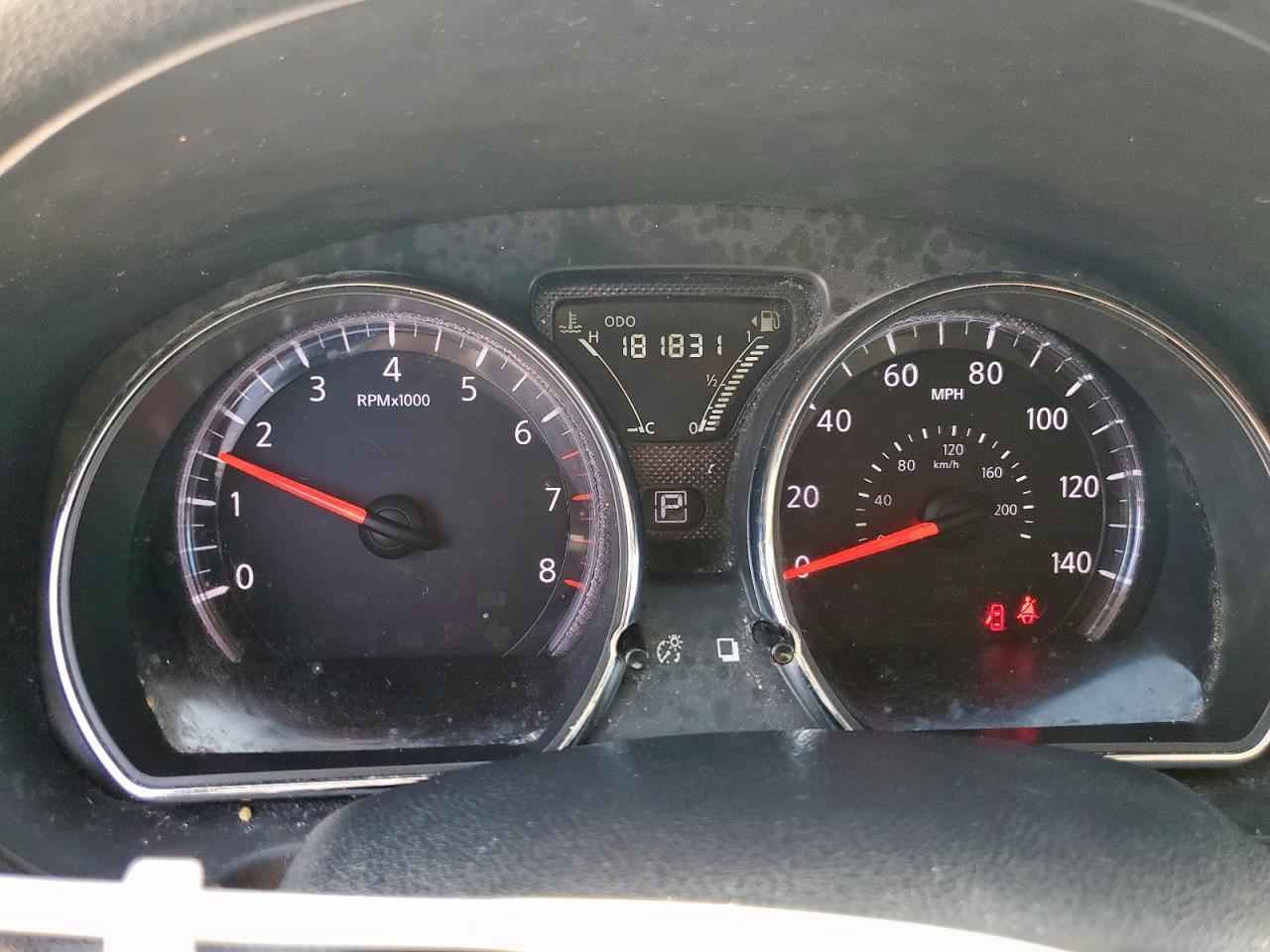 2016 NISSAN VERSA