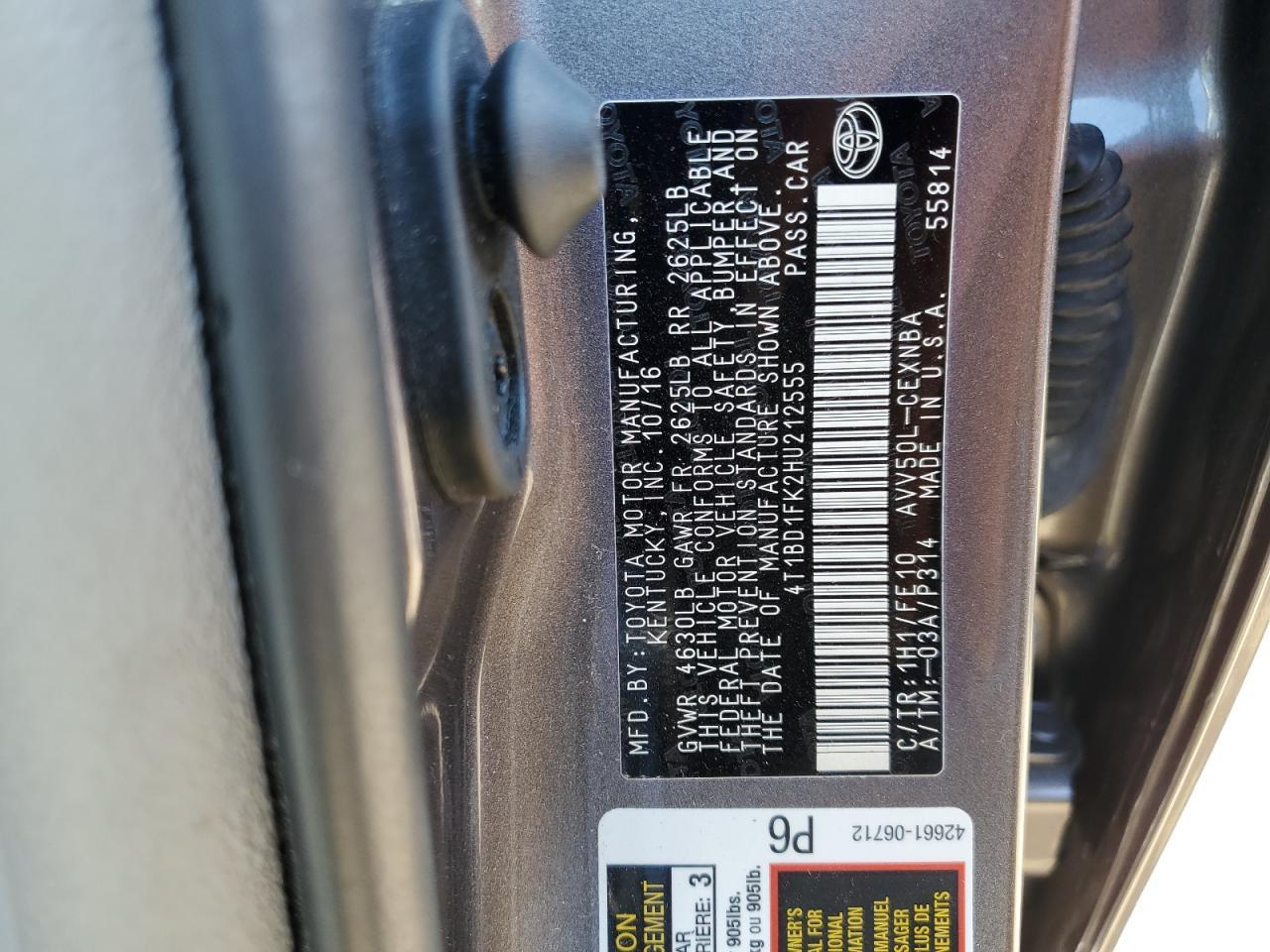 2017 TOYOTA CAMRY