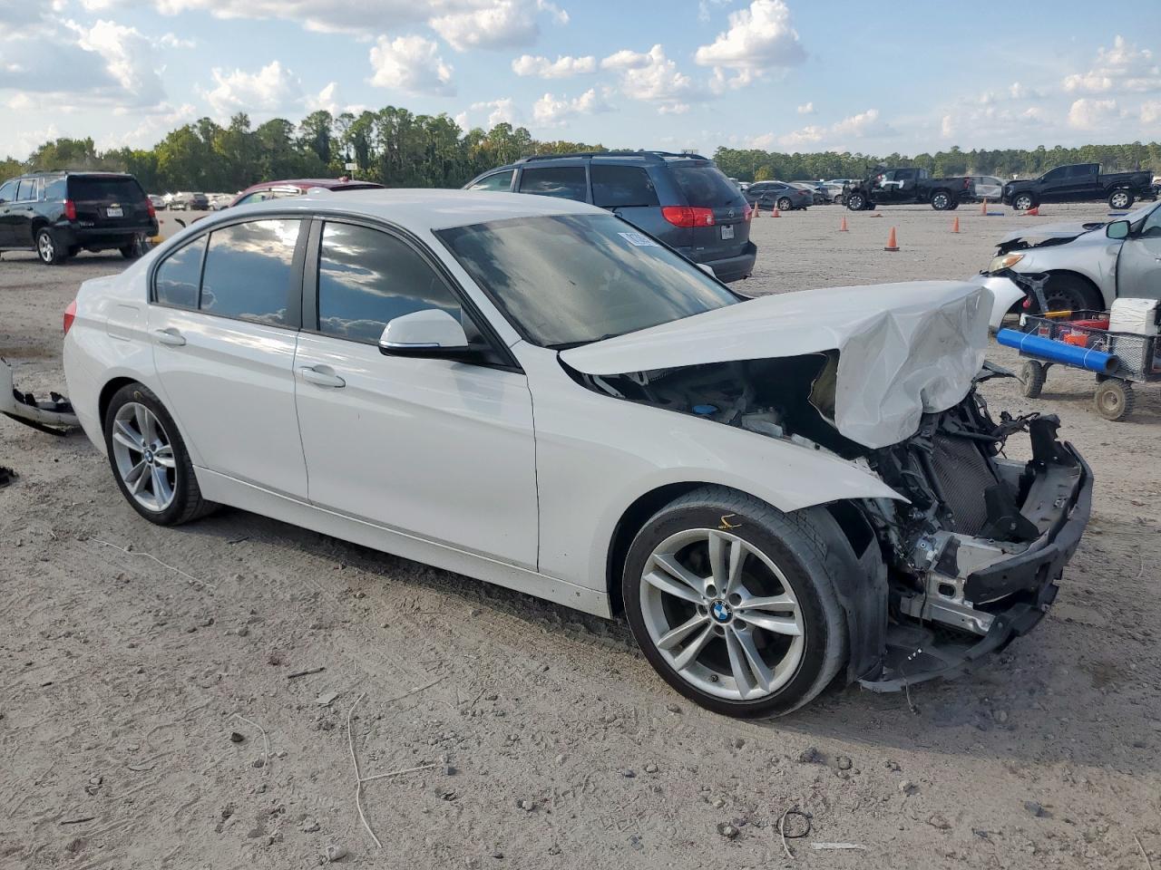 2018 BMW 3 SERIES