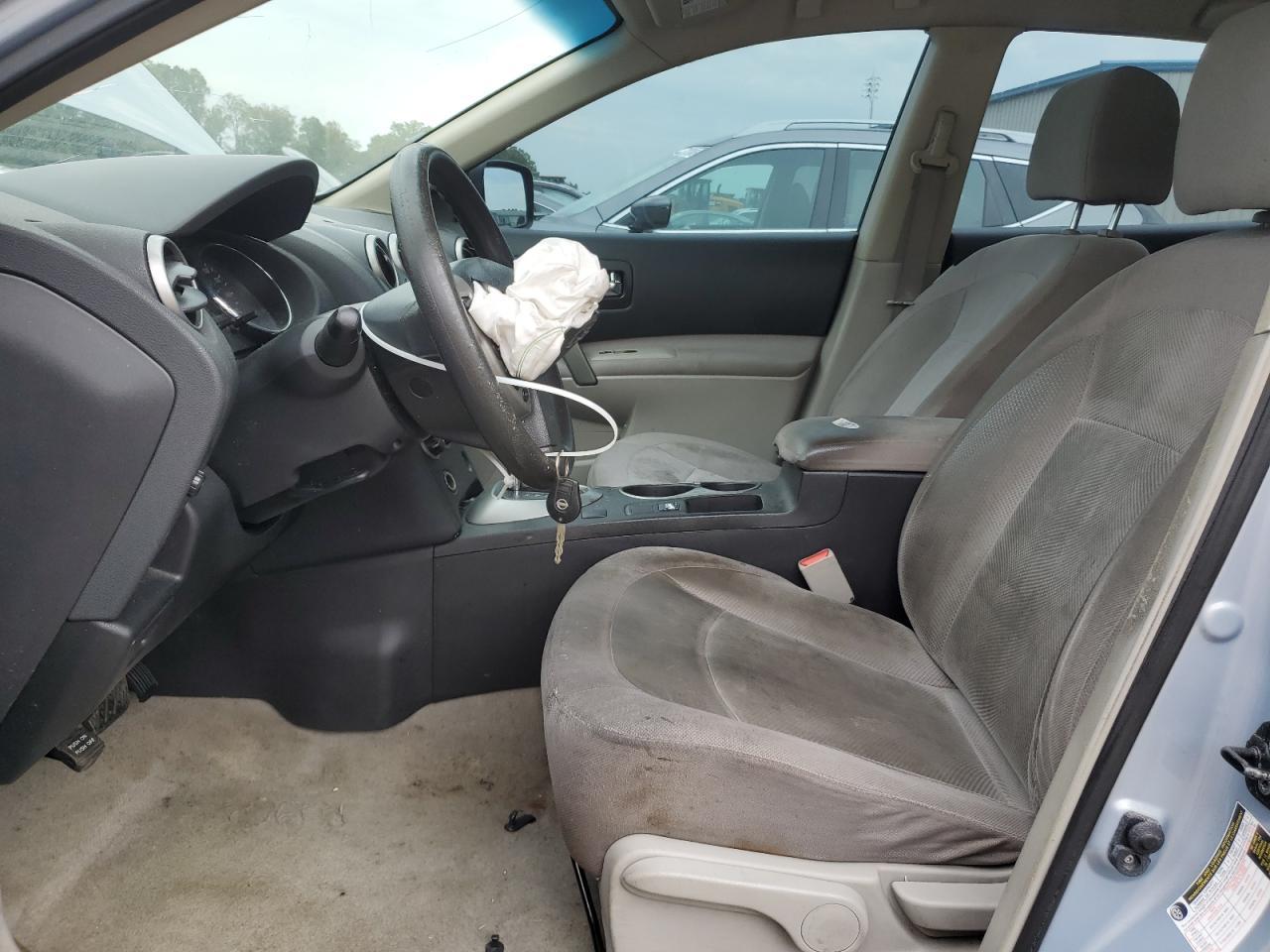 2014 NISSAN ROGUE