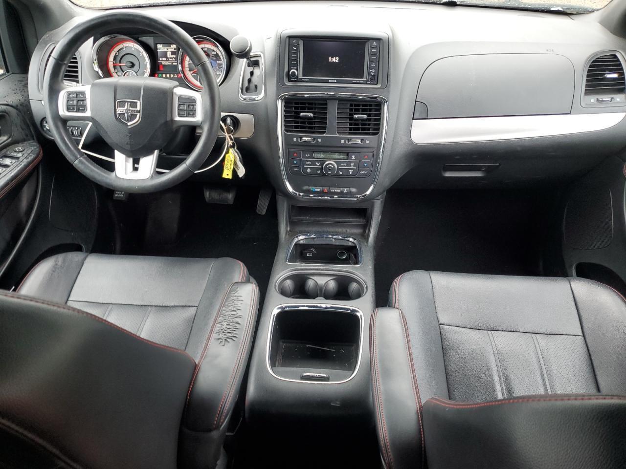 2017 DODGE GRAND CARAVAN
