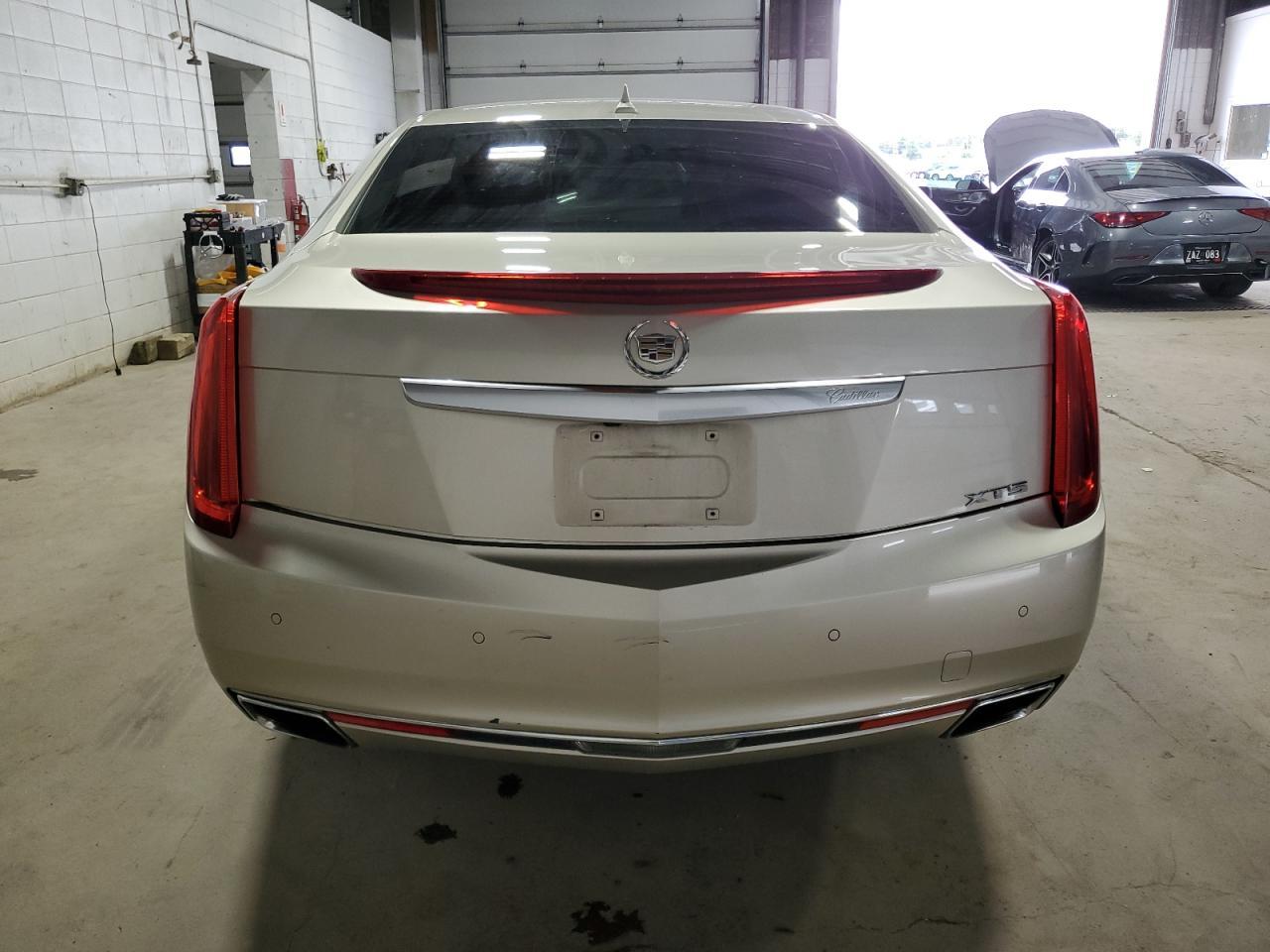 2014 CADILLAC XTS