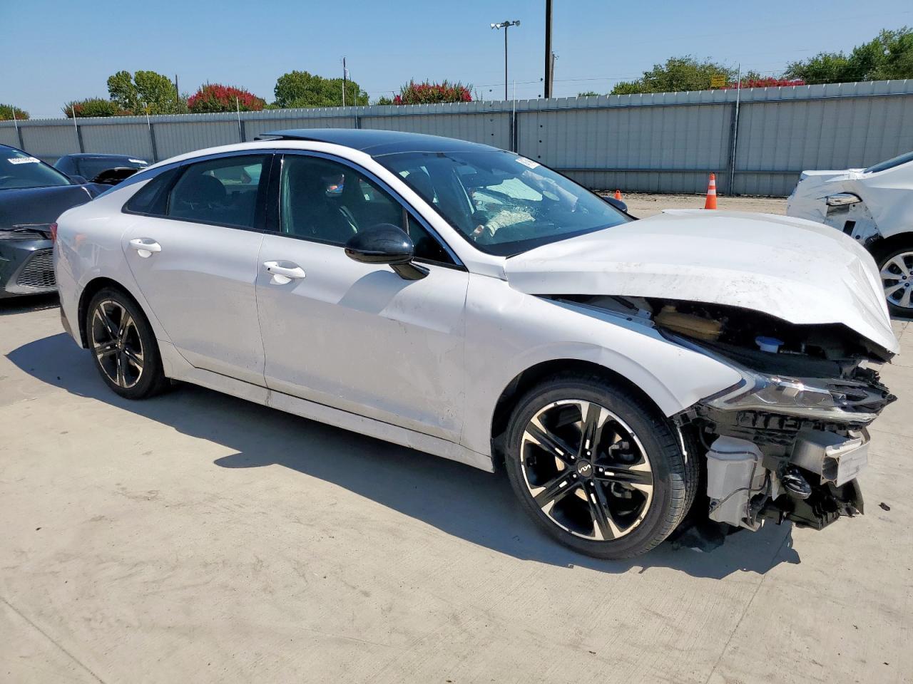 2023 KIA K5