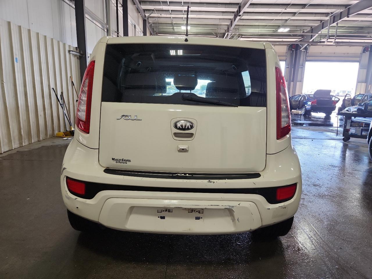 2013 KIA SOUL