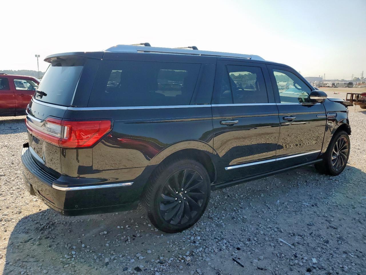 2021 LINCOLN Navigator