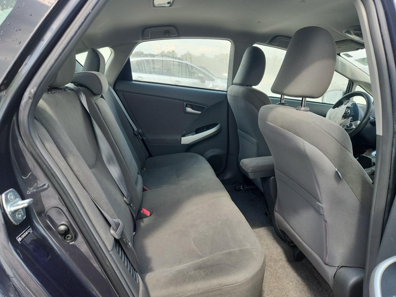 2011 TOYOTA PRIUS
