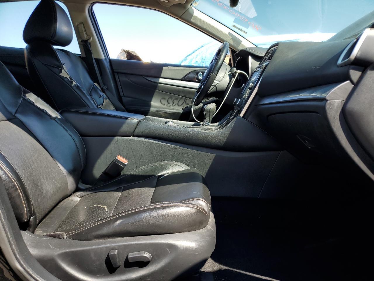 2018 NISSAN Maxima