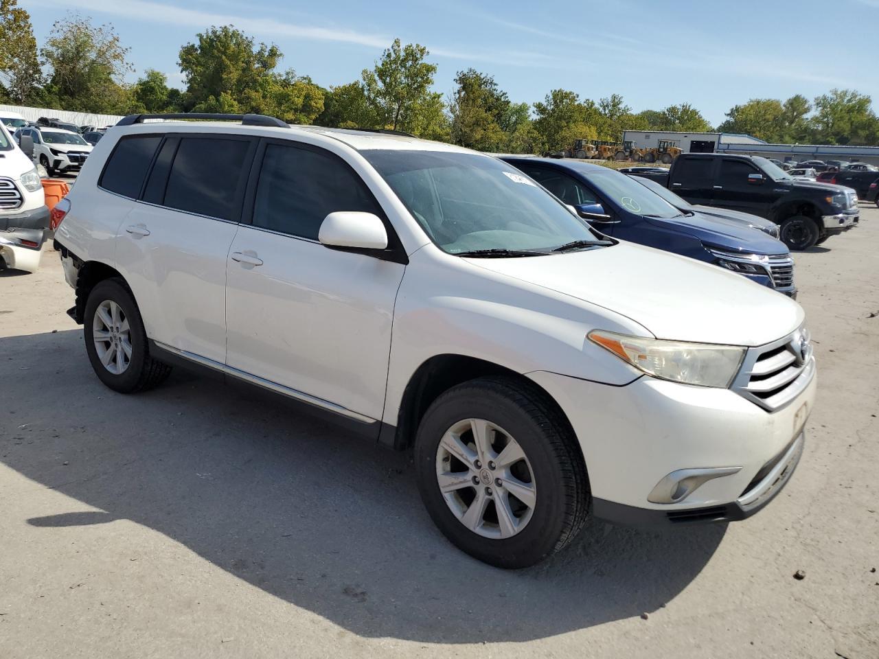 2013 TOYOTA HIGHLANDER