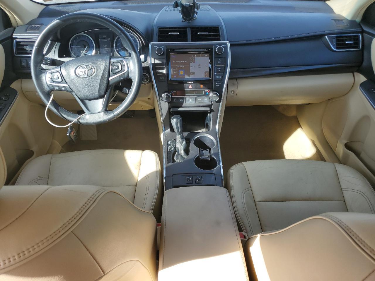 2016 TOYOTA CAMRY
