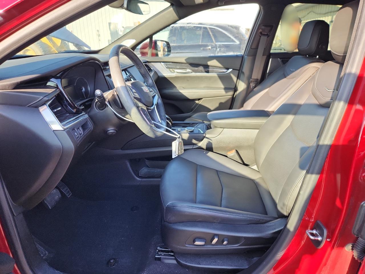 2023 CADILLAC XT5