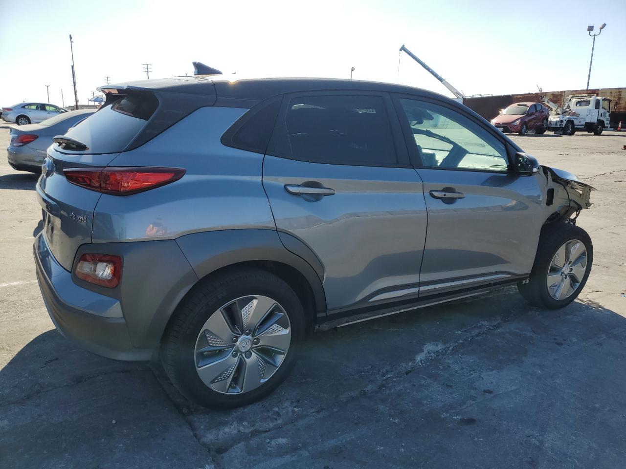 2021 HYUNDAI Kona