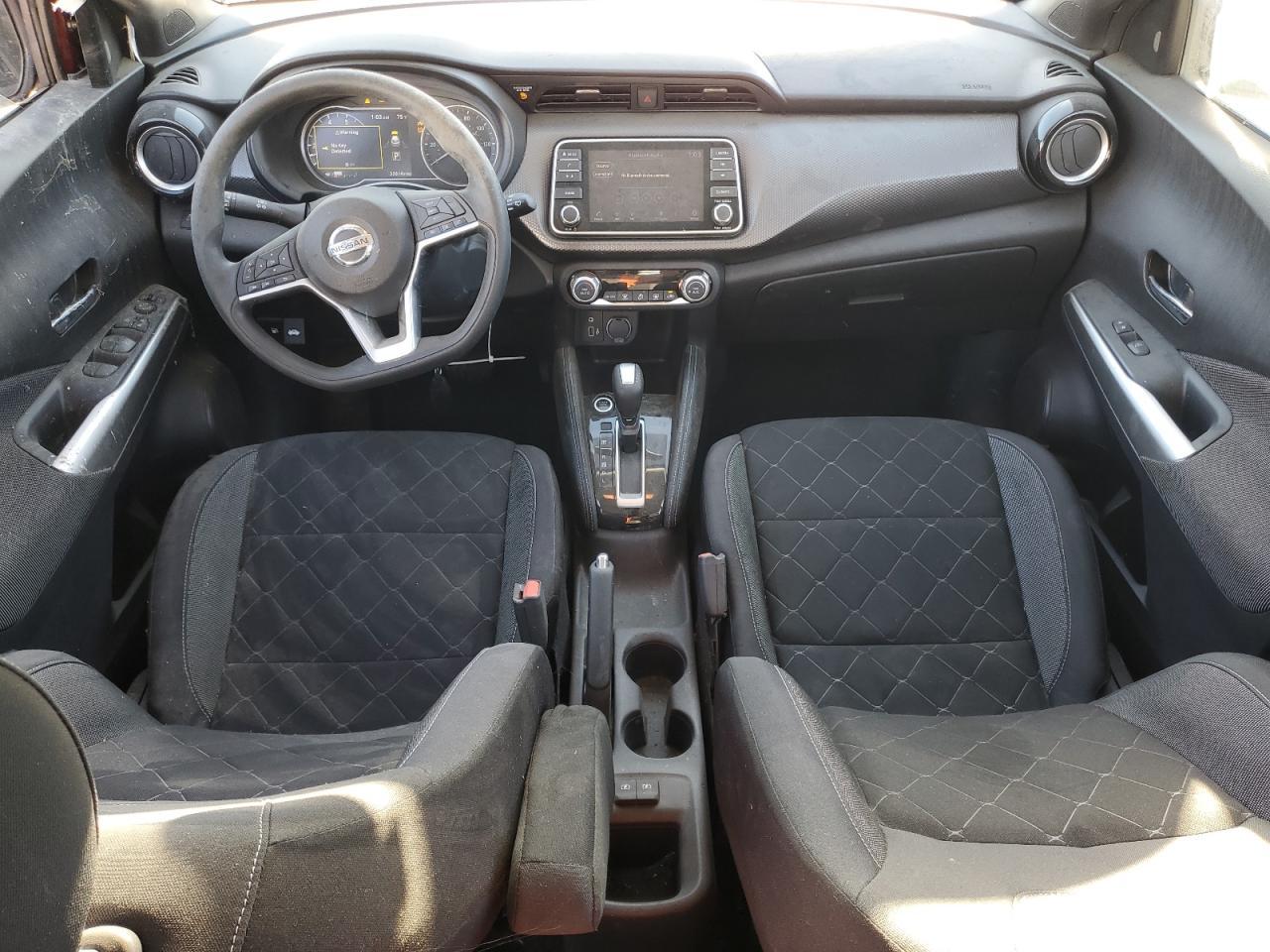 2019 NISSAN KICKS