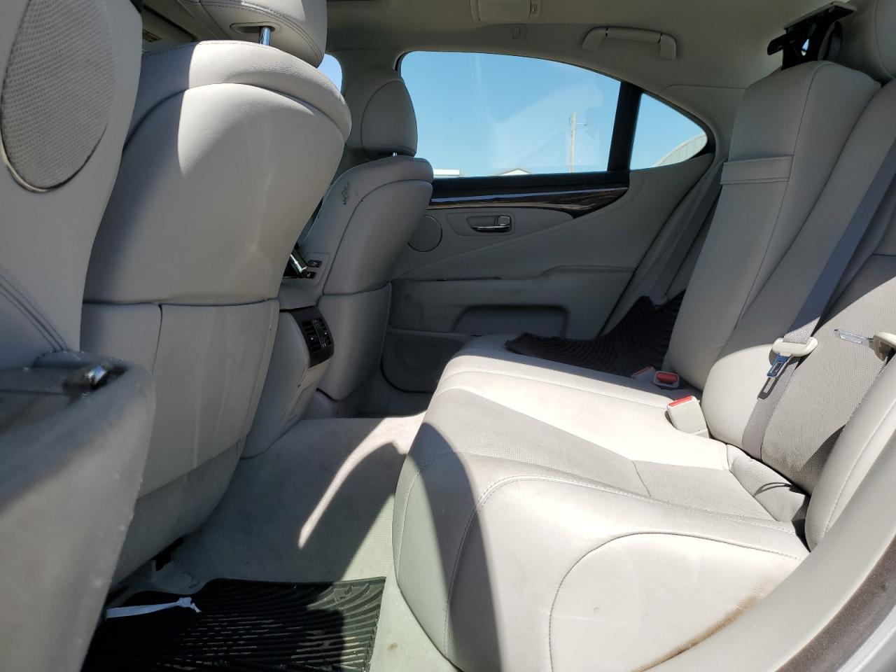 2009 LEXUS LS 460