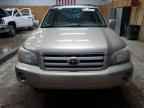 2004 TOYOTA HIGHLANDER
