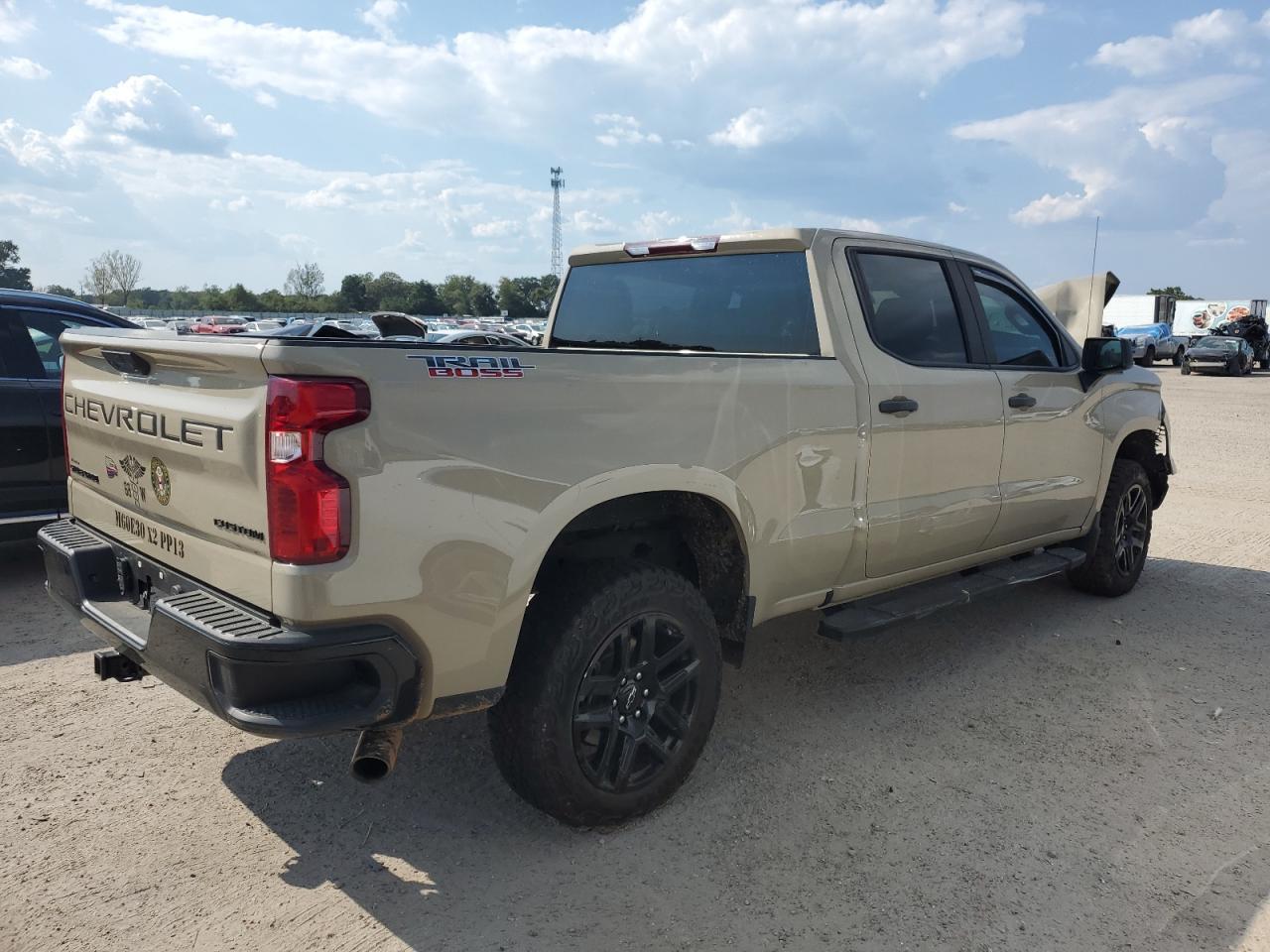 2023 CHEVROLET Silverado