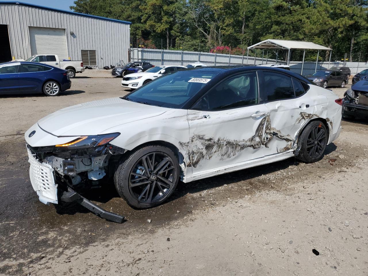 2025 TOYOTA CAMRY