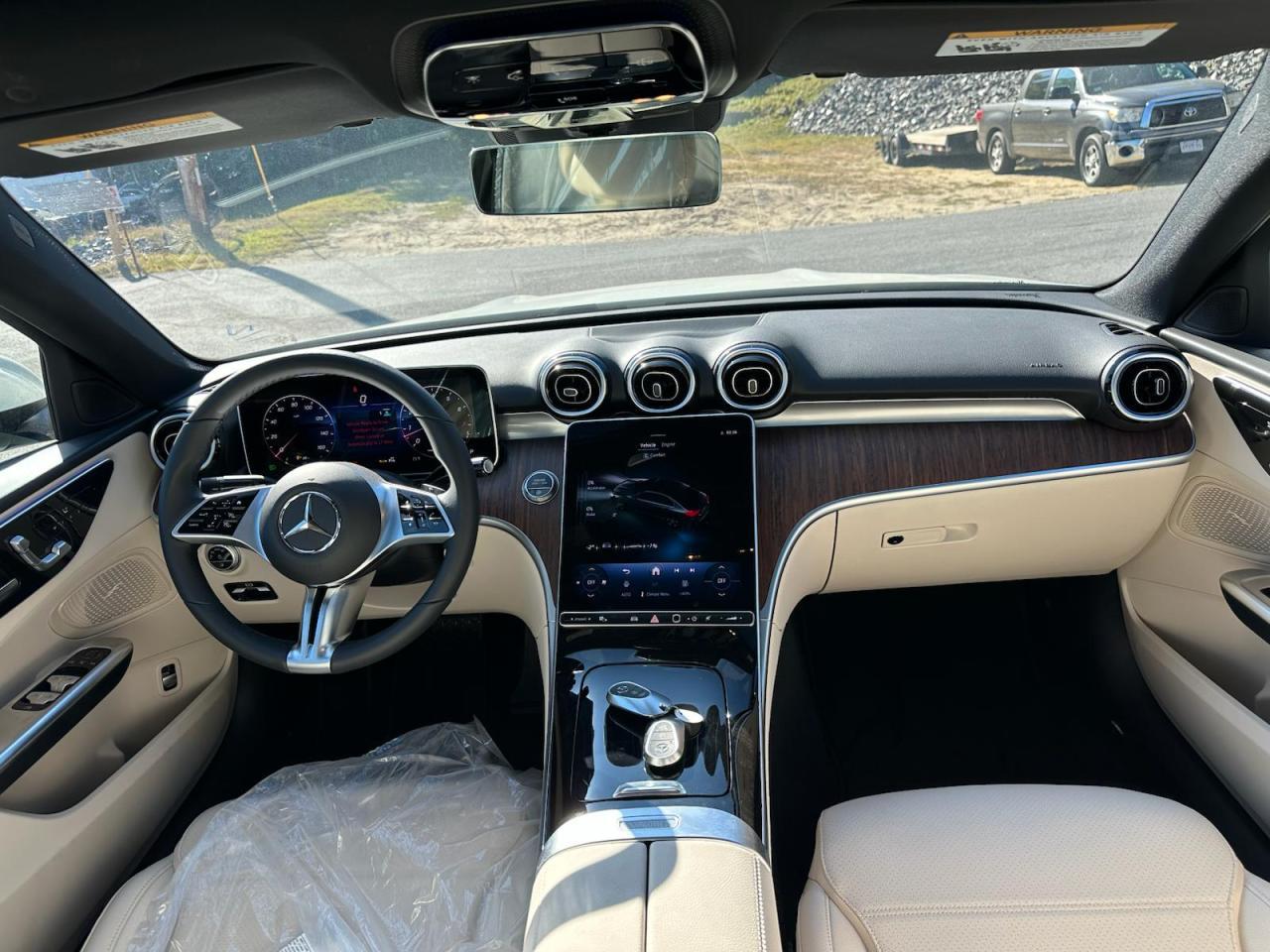 2025 MERCEDES-BENZ C-CLASS