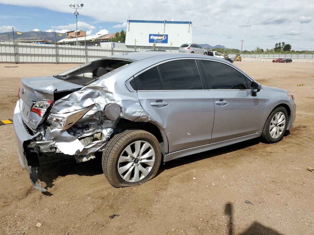 2015 SUBARU Legacy