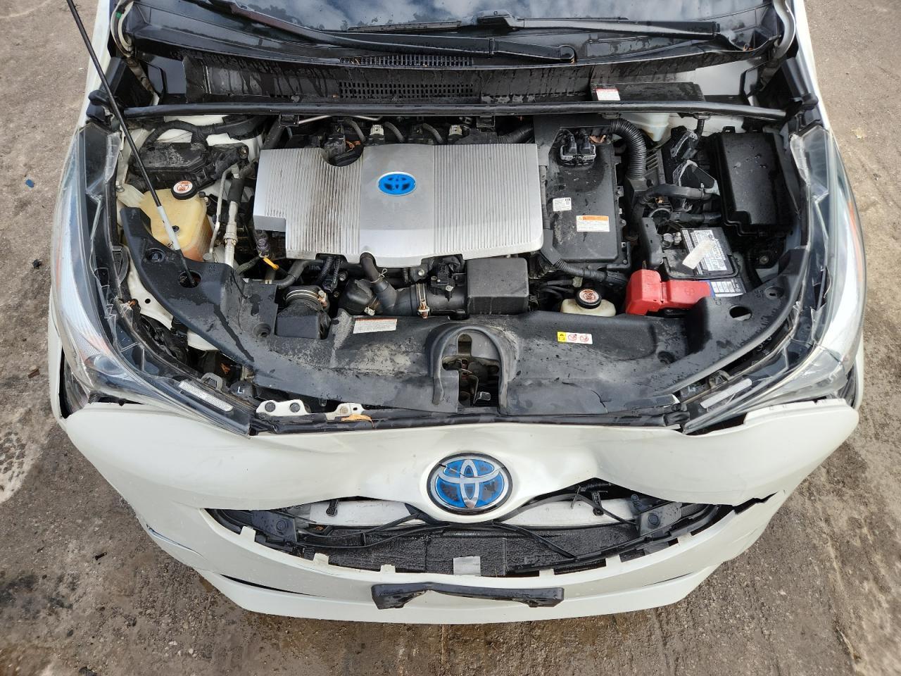 2018 TOYOTA PRIUS