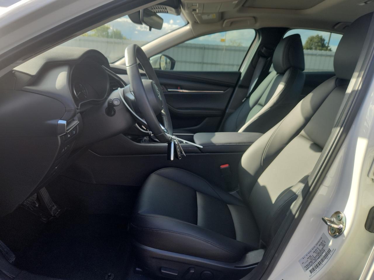 2025 MAZDA 3