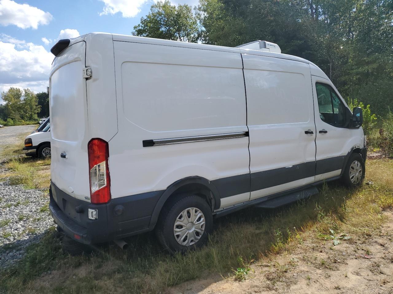 2021 FORD Transit
