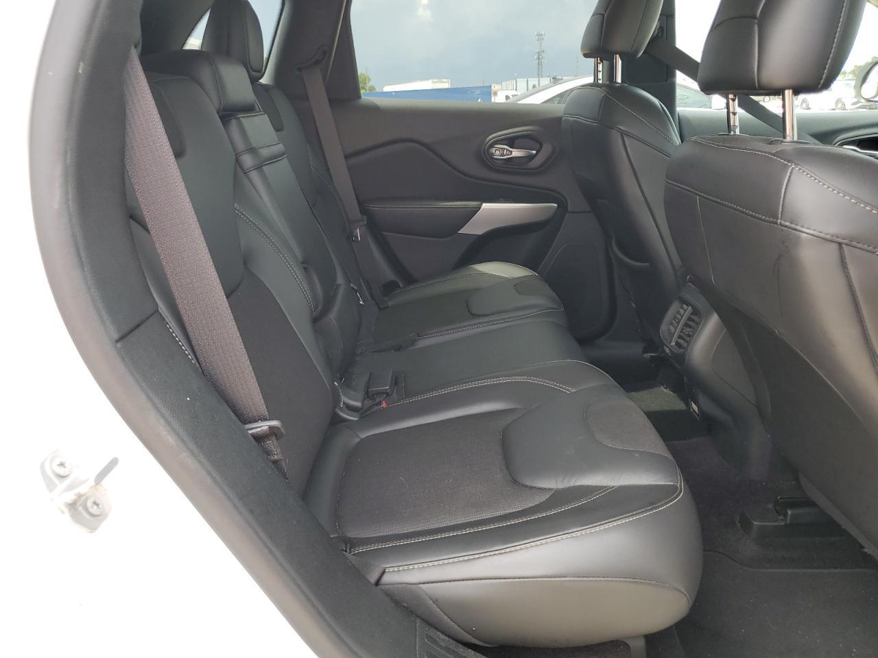 2018 JEEP CHEROKEE