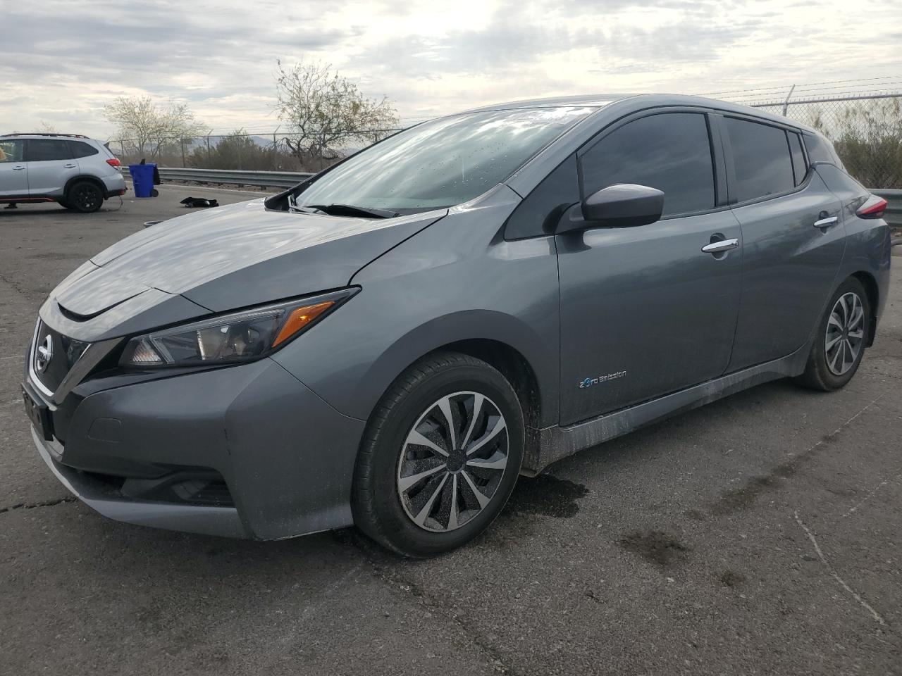 2019 NISSAN LEAF