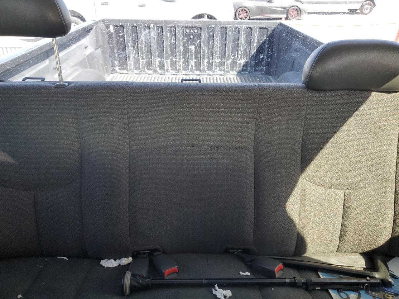 2004 CHEVROLET Silverado