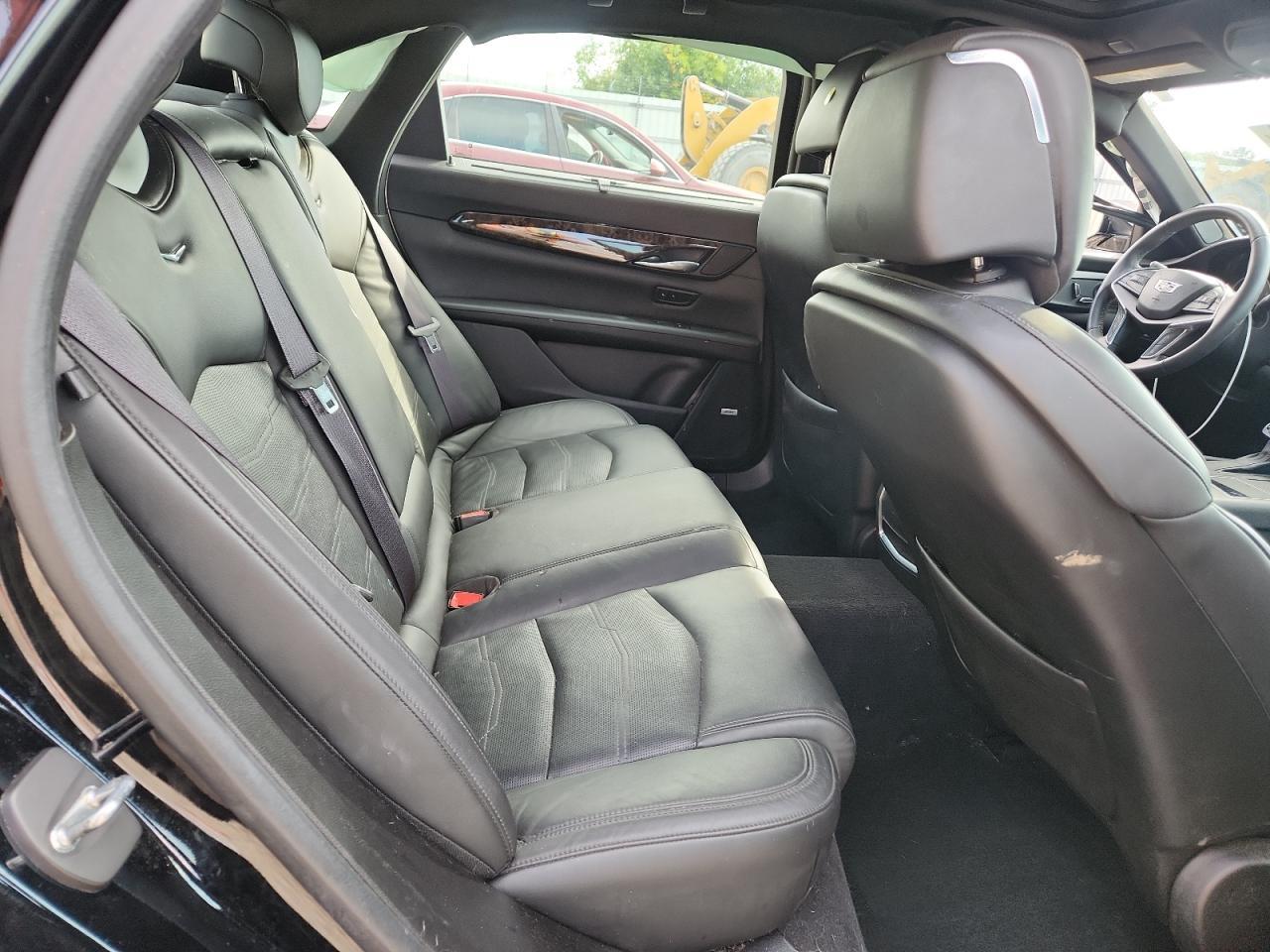 2016 CADILLAC CT6