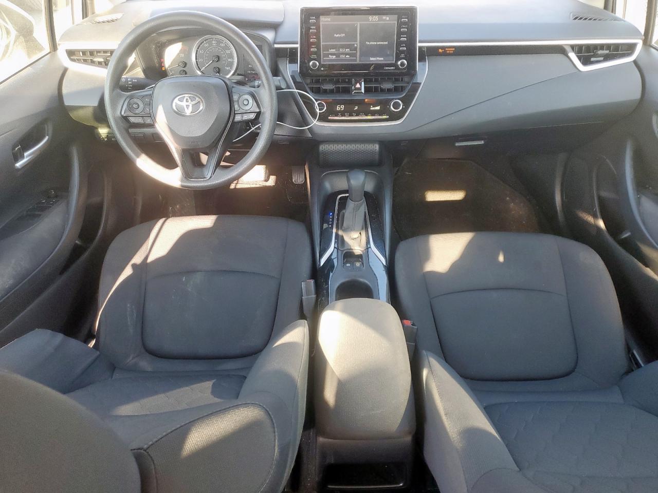 2021 TOYOTA COROLLA