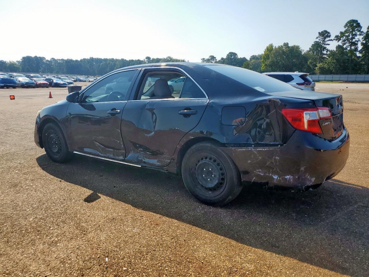 2012 TOYOTA CAMRY