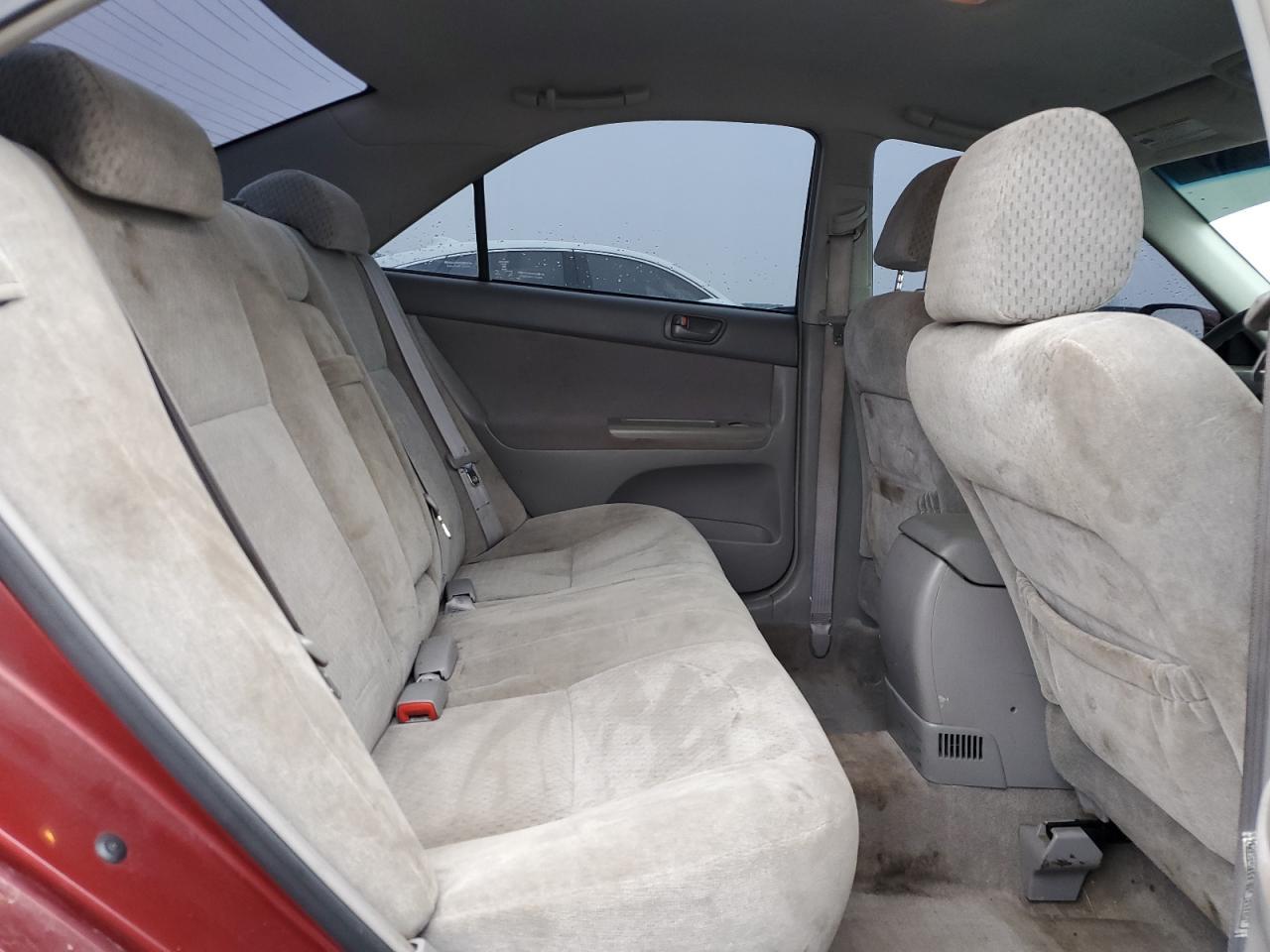 2004 TOYOTA CAMRY