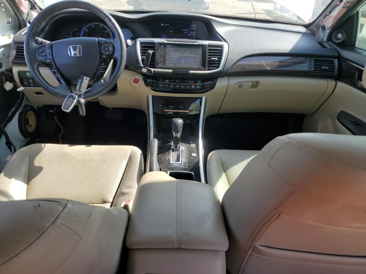 2017 HONDA ACCORD