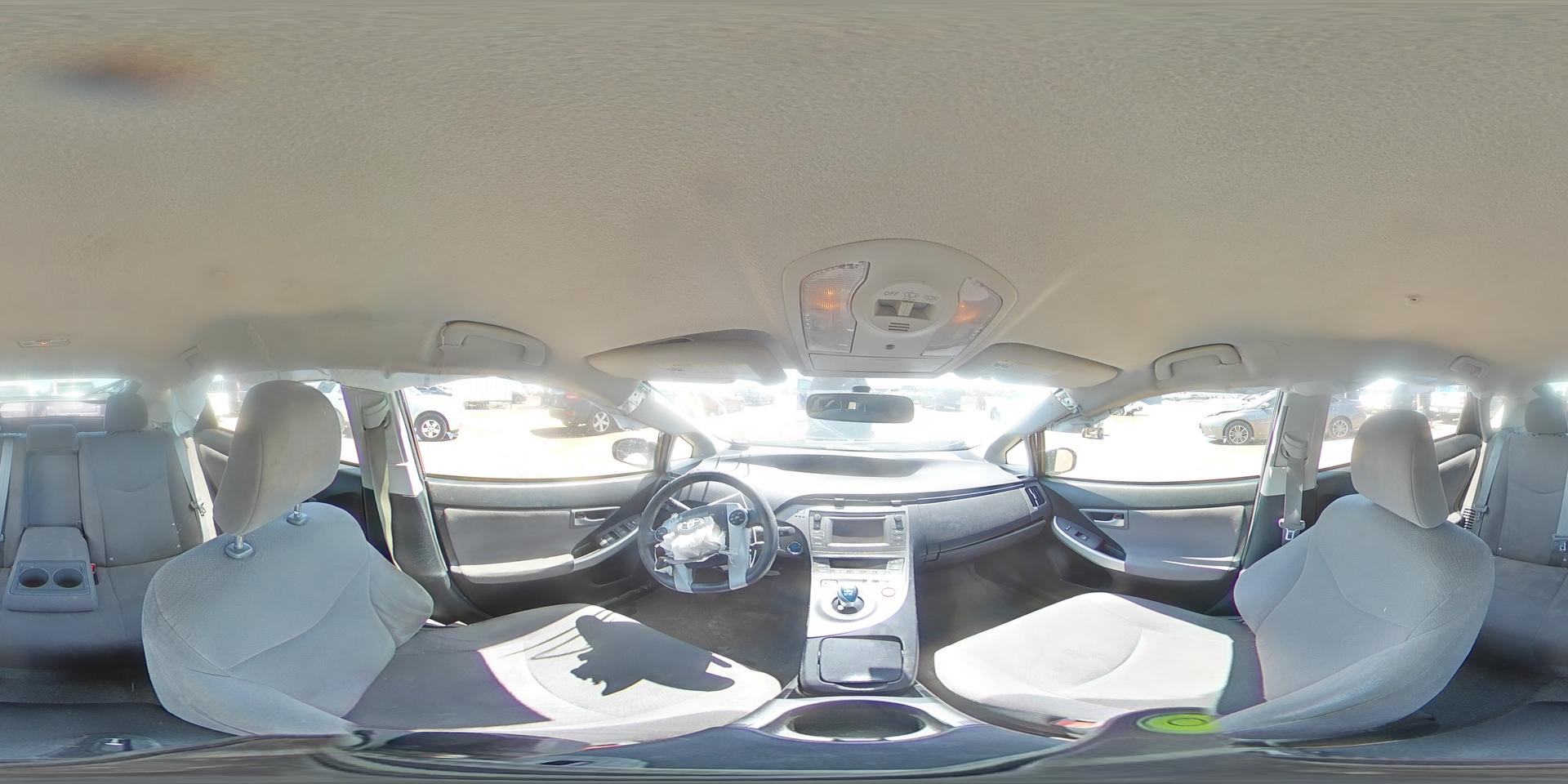 2015 TOYOTA PRIUS