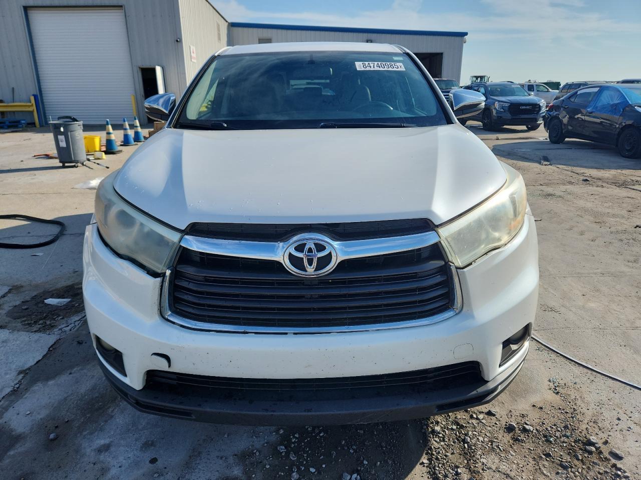 2016 TOYOTA HIGHLANDER