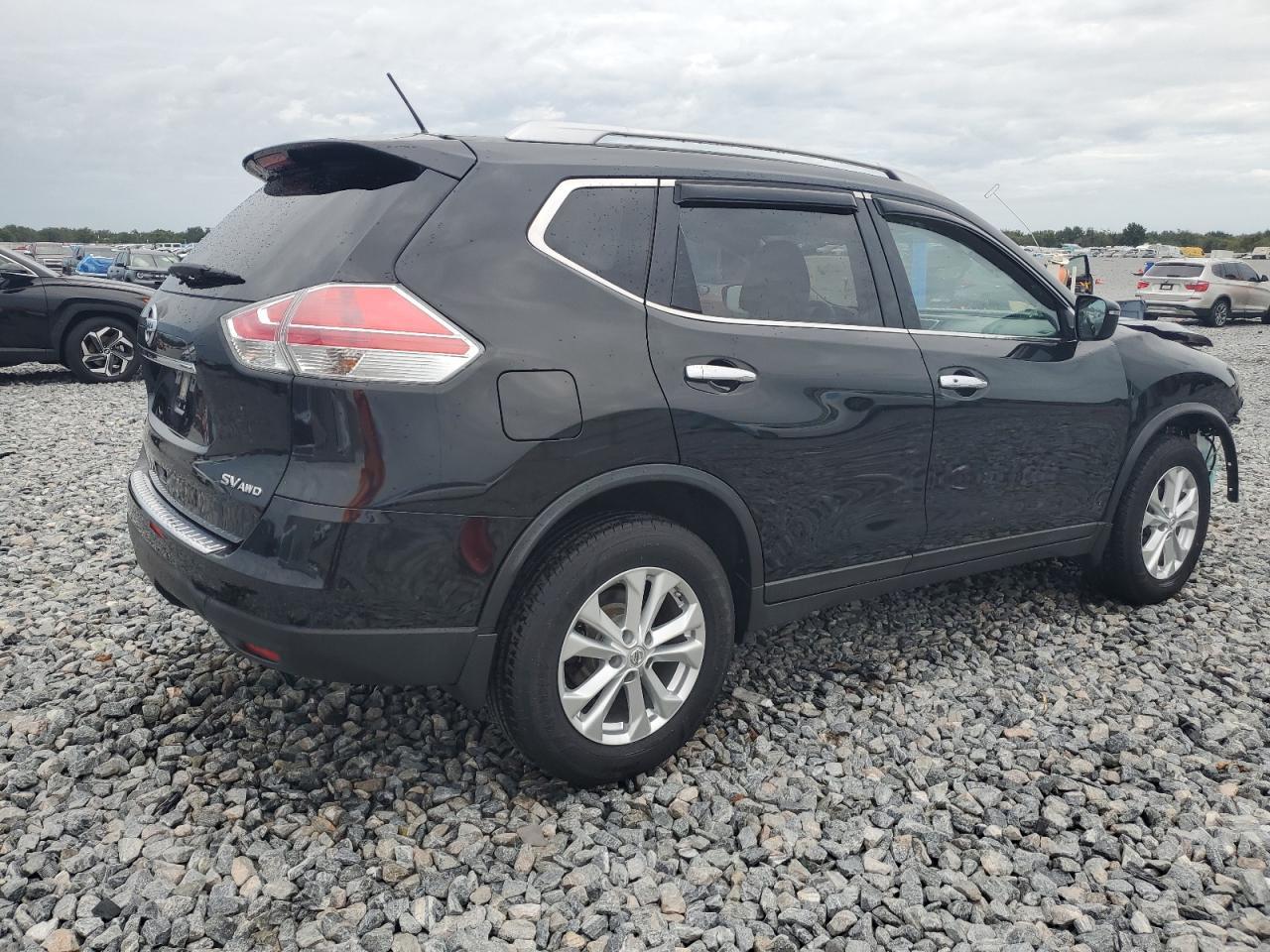 2016 NISSAN ROGUE