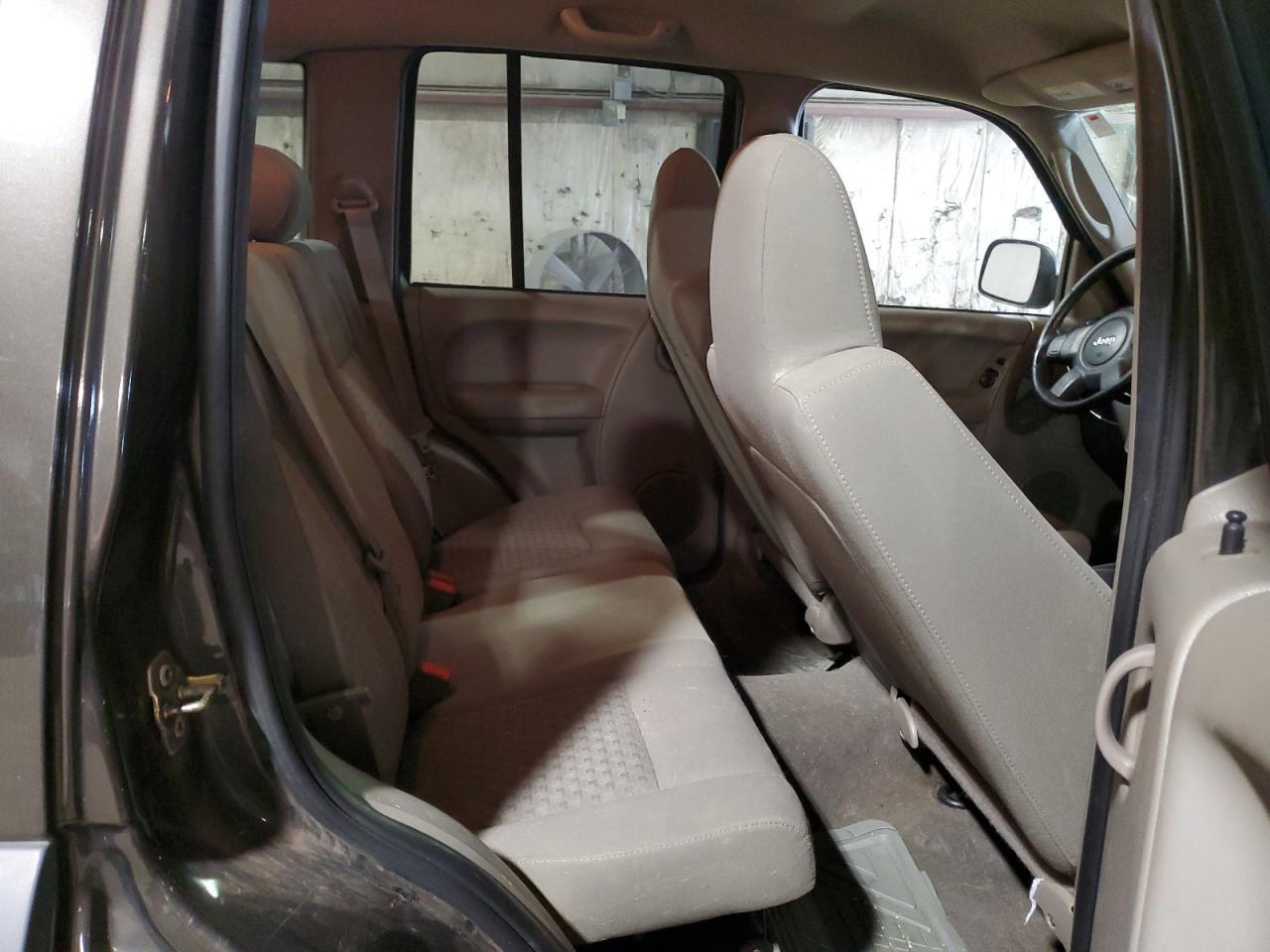 2006 JEEP Liberty
